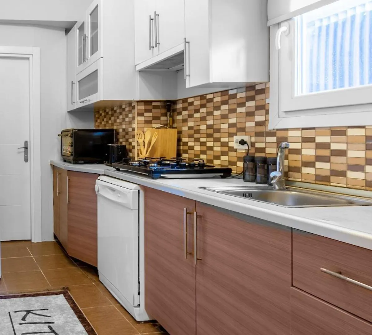 Fully Equipped & Modern Designed Spectacular 3Br Apartment Istanbul